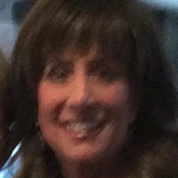 Meet your Posher, Margaret - Picture 2 of 9